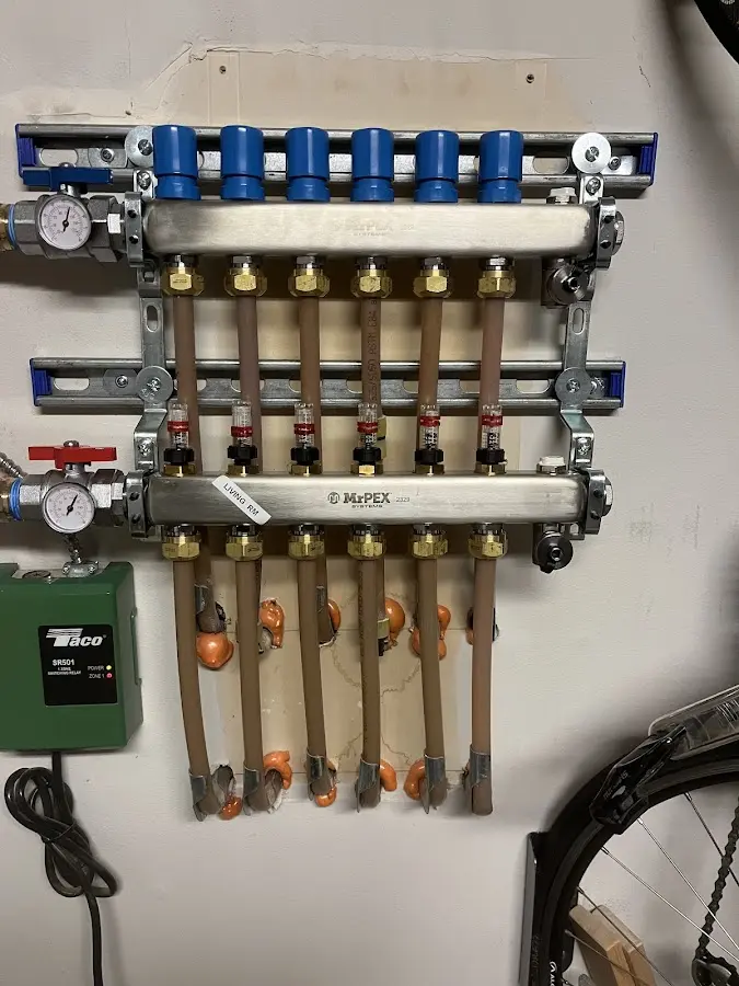 Plumber performing Gas Leak Detection at a residential property in Beardstown